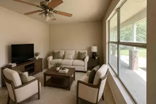 1009 W Houston St, Clarksville, TX 75426 - Photo 4