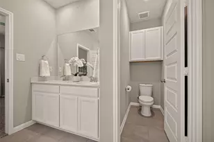 2321 W Winding Pines Dr, Tomball, TX 77375 - Photo 20
