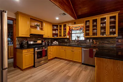 2612 Primrose Drive, Pasadena, TX 77502 - Photo 2