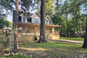 6005 Beech Dr, Montgomery, TX 77316 - Photo 2