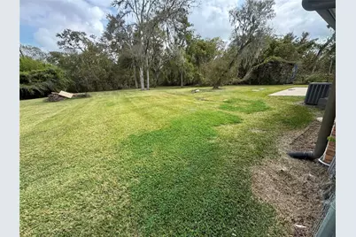 114 Edgewater Street, Clute, TX 77531 - Photo 4