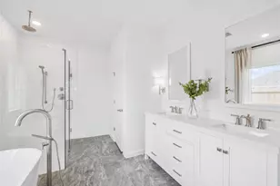 1800 Mesquite Trl, Dayton, TX 77535 - Photo 16