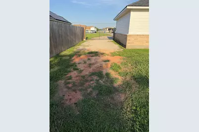 14049 Overstreet Drive, Willis, TX 77318 - Photo 22