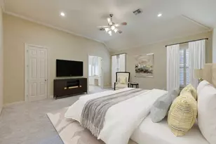 6310 Hermann Lake Dr, Houston, TX 77021 - Photo 16