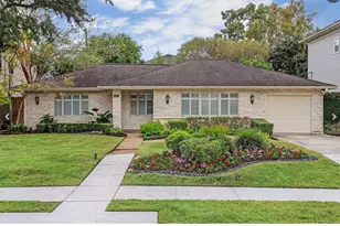4919 Imperial St, Bellaire, TX 77401 - Photo 24