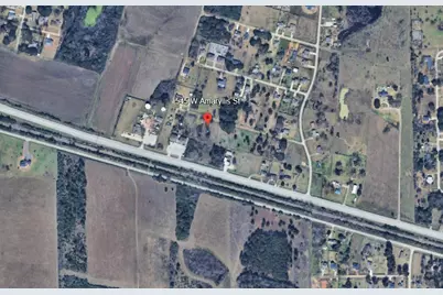 545 W Amaryllis Street, Waller, TX 77484 - Photo 2