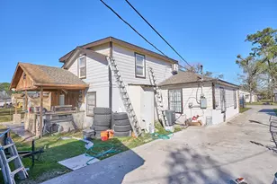 9010 Linda Vista Rd, Houston, TX 77078 - Photo 6