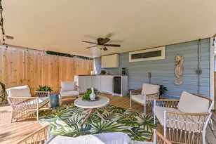 1615 Avenue L, Galveston, TX 77550 - Photo 36