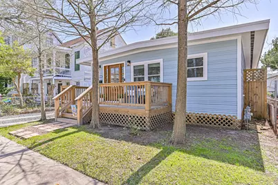 1615 Avenue L, Galveston, TX 77550 - Photo 2