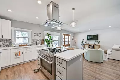 1615 Avenue L, Galveston, TX 77550 - Photo 16