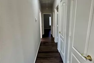 9530 Flying Eagle Ct, Houston, TX 77083 - Photo 8