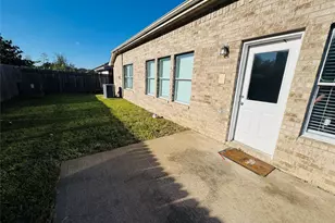 9530 Flying Eagle Ct, Houston, TX 77083 - Photo 28