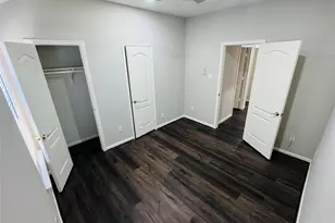 9530 Flying Eagle Ct, Houston, TX 77083 - Photo 12