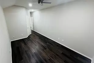 9530 Flying Eagle Ct, Houston, TX 77083 - Photo 10