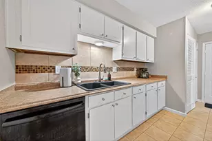 4064 Belle Park Dr, Houston, TX 77072 - Photo 20