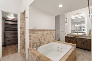 153 Sage Rd, Houston, TX 77056 - Photo 20