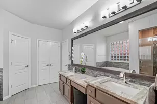 42 N Arrow Canyon Cir, The Woodlands, TX 77389 - Photo 26