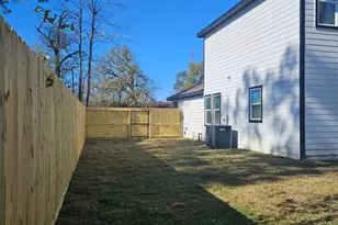 1 Booker St, Baytown, TX 77521 - Photo 6