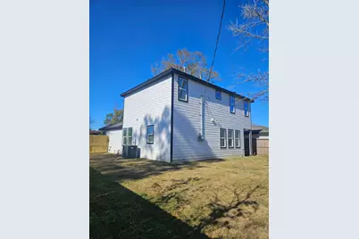 1 Booker Street, Baytown, TX 77521 - Photo 4