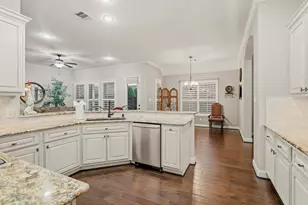 27003 Monterey Bend Ln, Katy, TX 77494 - Photo 14