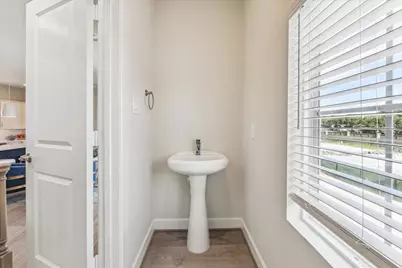 10616 Cascade Ledge Lane, Houston, TX 77025 - Photo 16