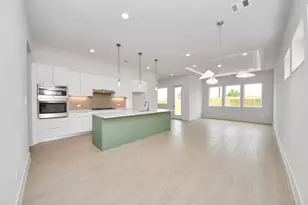 3003A Ventas Dr, Houston, TX 77047 - Photo 4