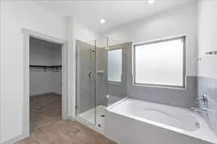 115 Little Spg Ct, Anahuac, TX 77514 - Photo 20