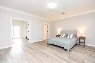 723 Plainwood Dr, Houston, TX 77079 - Photo 22