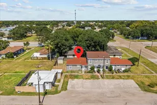 900 Texas Ave, Texas City, TX 77590 - Photo 18