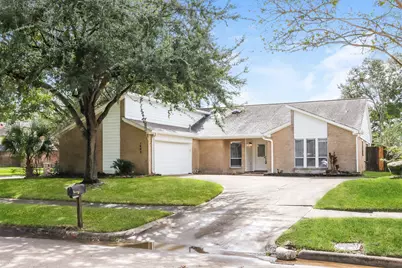 1403 Diana Court, Houston, TX 77062 - Photo 2
