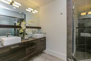 3404 Saltus St, Houston, TX 77003 - Photo 28