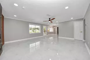 15538 Torry Pines Rd, Houston, TX 77062 - Photo 10