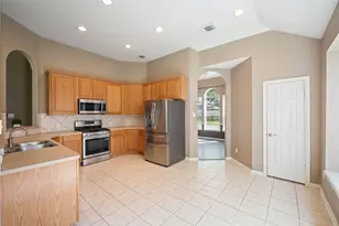 406 Stockbridge Ln, Dickinson, TX 77539 - Photo 22