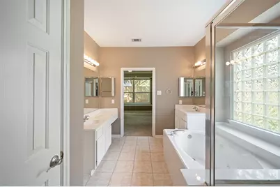 406 Stockbridge Lane, Dickinson, TX 77539 - Photo 18
