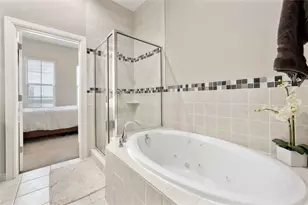 2110 Shearn St, Houston, TX 77007 - Photo 12