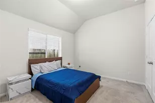 2602 Arbor Edge Crossing, Texas City, TX 77568 - Photo 18