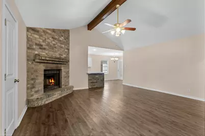 13050 Westchester Lane, Beaumont, TX 77713 - Photo 6