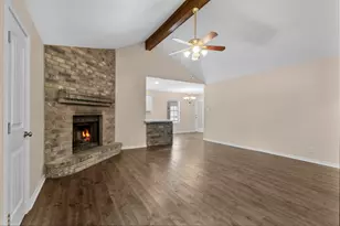 13050 Westchester Ln, Beaumont, TX 77713 - Photo 6
