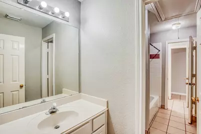 10330 Claybrook Drive, Houston, TX 77089 - Photo 14