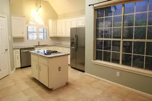 3907 Princeton Park Ct, Pasadena, TX 77058 - Photo 6