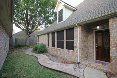 3907 Princeton Park Court, Pasadena, TX 77058 - Photo 2