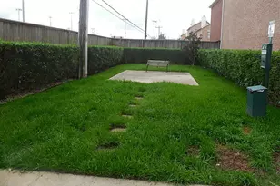 3501 Link Valley Dr., Houston, TX 77025 - Photo 22