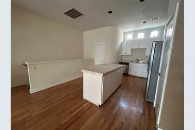 3501 Link Valley Drive #1004, Houston, TX 77025 - Photo 6