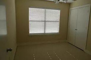 3501 Link Valley Dr., Houston, TX 77025 - Photo 16