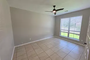 4427 Garden Ridge Ct, Houston, TX 77084 - Photo 4
