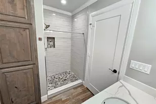 203 Woodard S, Devers, TX 77538 - Photo 16