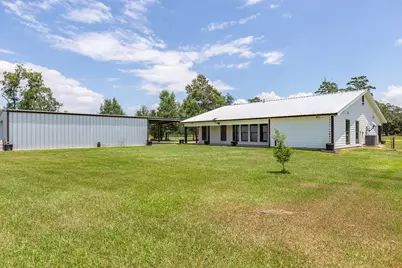 203 Woodard S, Devers, TX 77538 - Photo 32