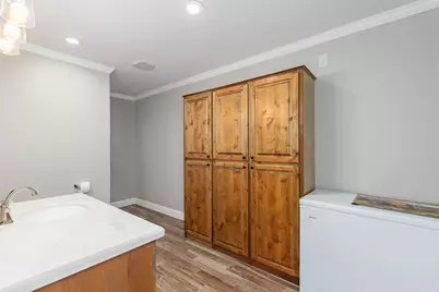 203 Woodard S, Devers, TX 77538 - Photo 20