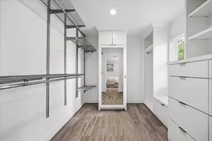 306 Greenpark Dr, Houston, TX 77079 - Photo 20