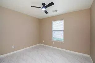 8902 Grand Villa Ln, Richmond, TX 77407 - Photo 14